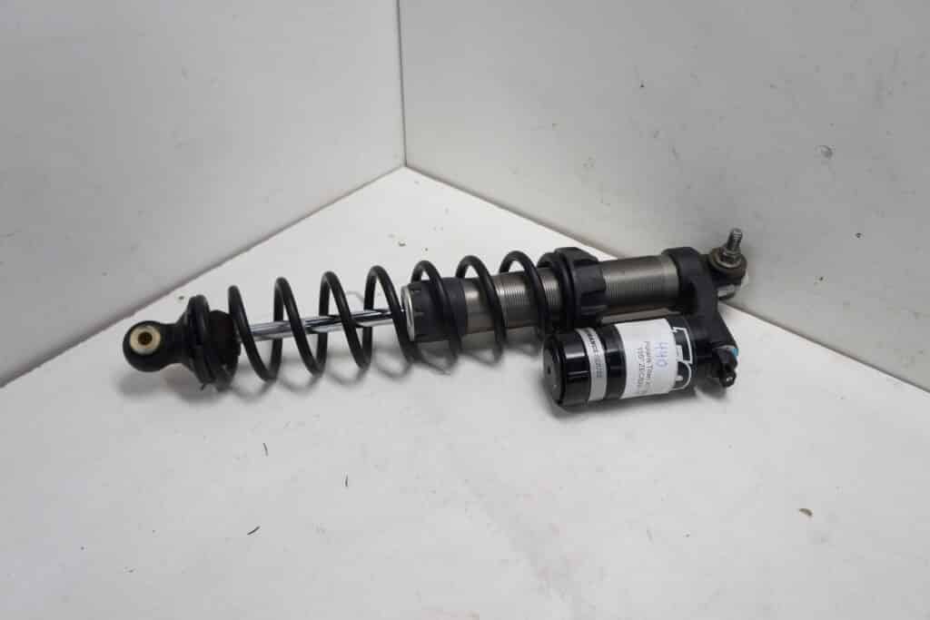 Polaris Titan XC 800 -18    Framvagnsstötdämpare 440mm