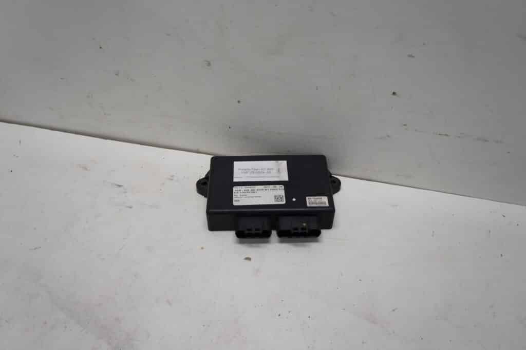 Polaris Titan XC 800 -18    Databox