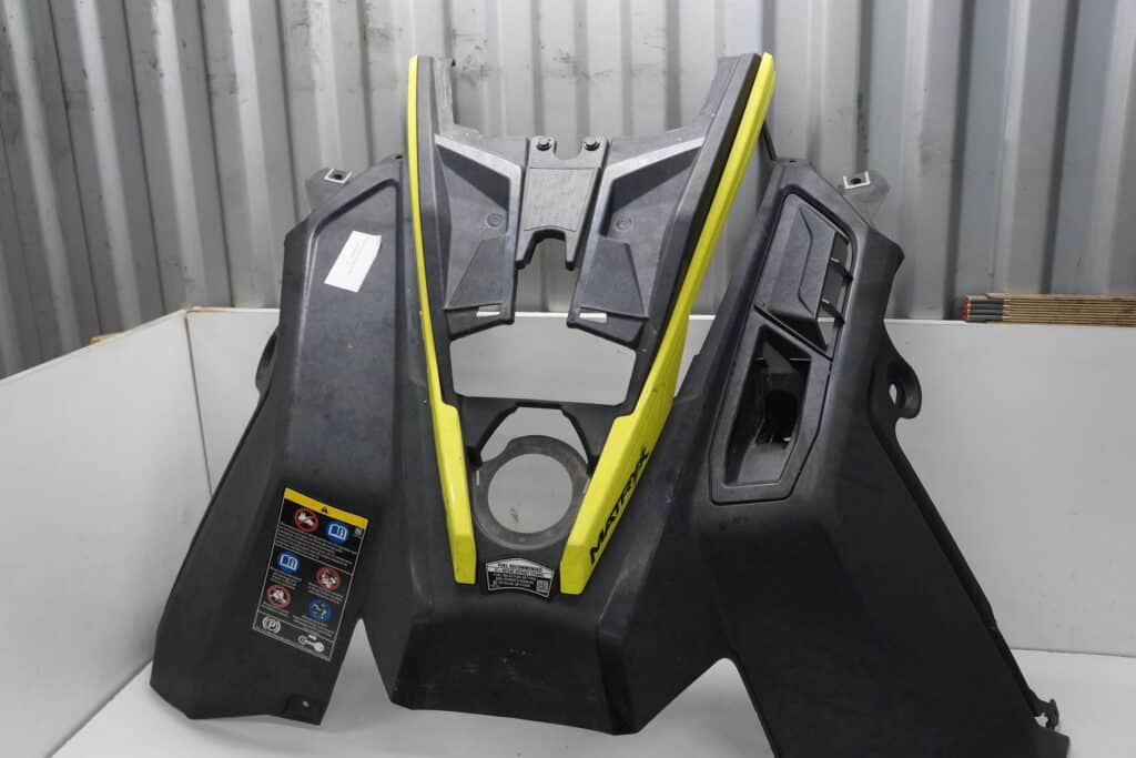 Polaris 850 RMK Khaos -22  Tankplast