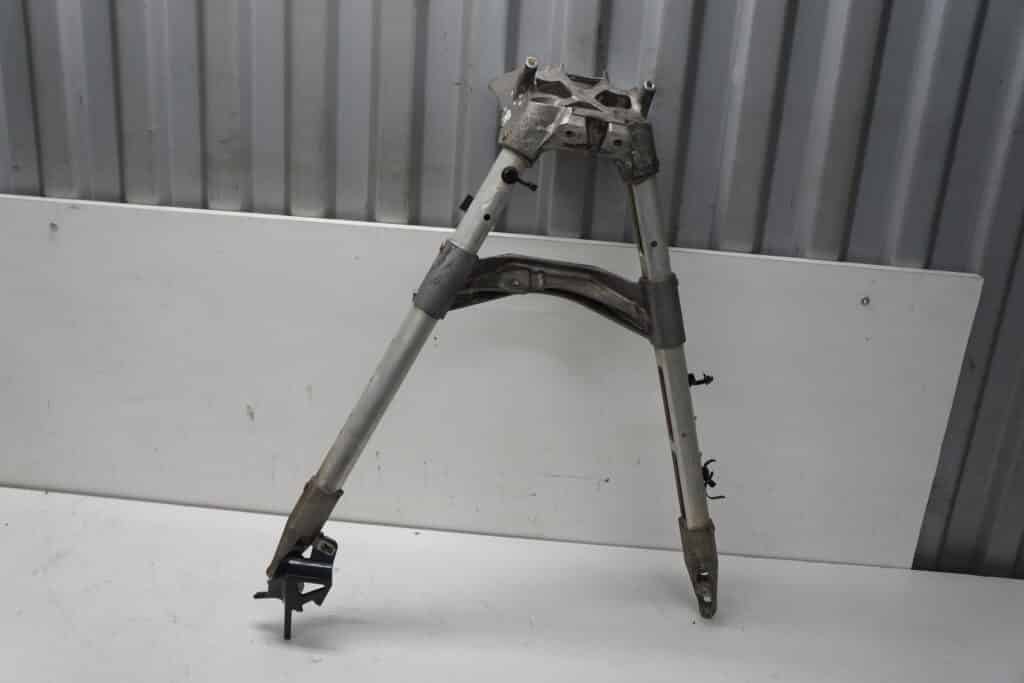 Polaris 850 RMK Khaos -22  Pyramid bakre