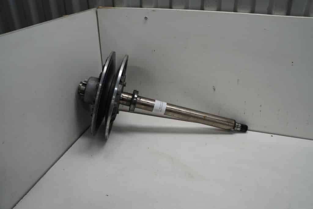 Lynx Ranger Pro 600r -20  Sekundärvariator inkl axel