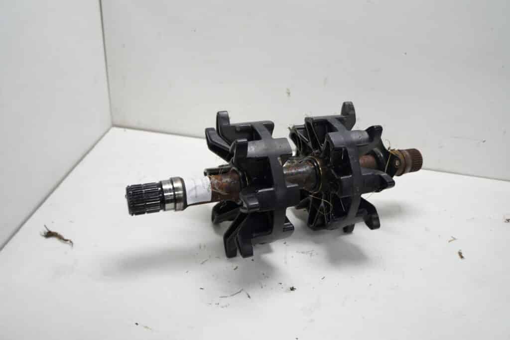 Arctic-cat M800 LTD -13  Drivaxel