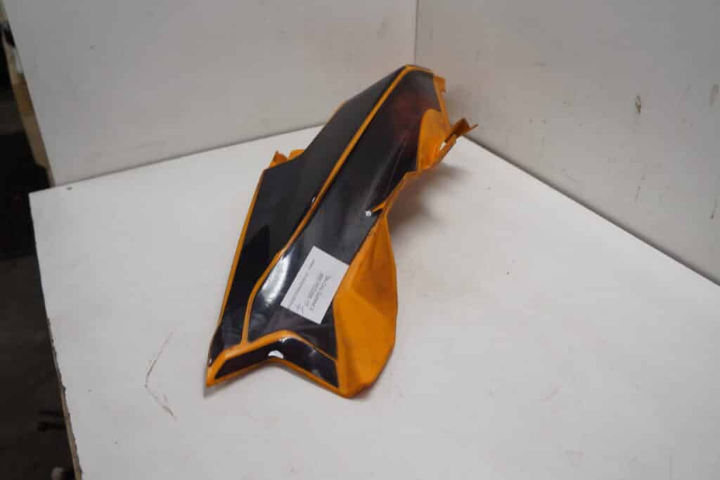 Ski-doo Summit 850 X -17  Huvsida Höger bakre