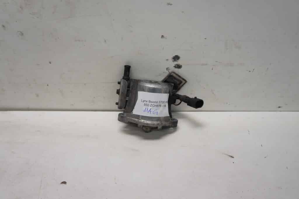 Lynx Boondocker 3700 RE -18  Spridare MAG