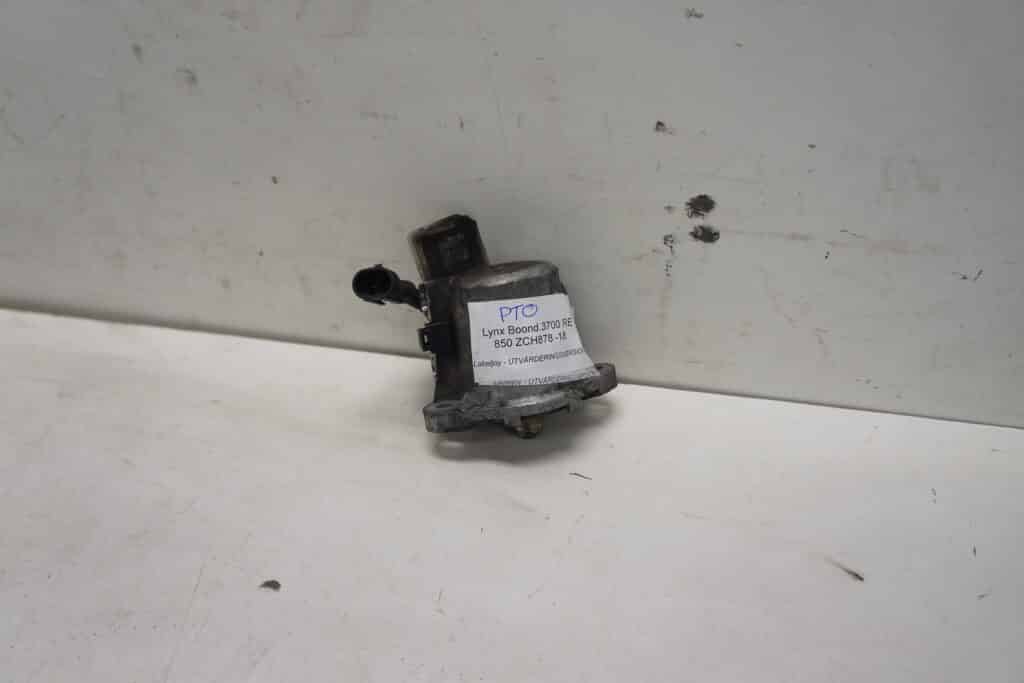 Lynx Boondocker 3700 RE -18  Spridare PTO