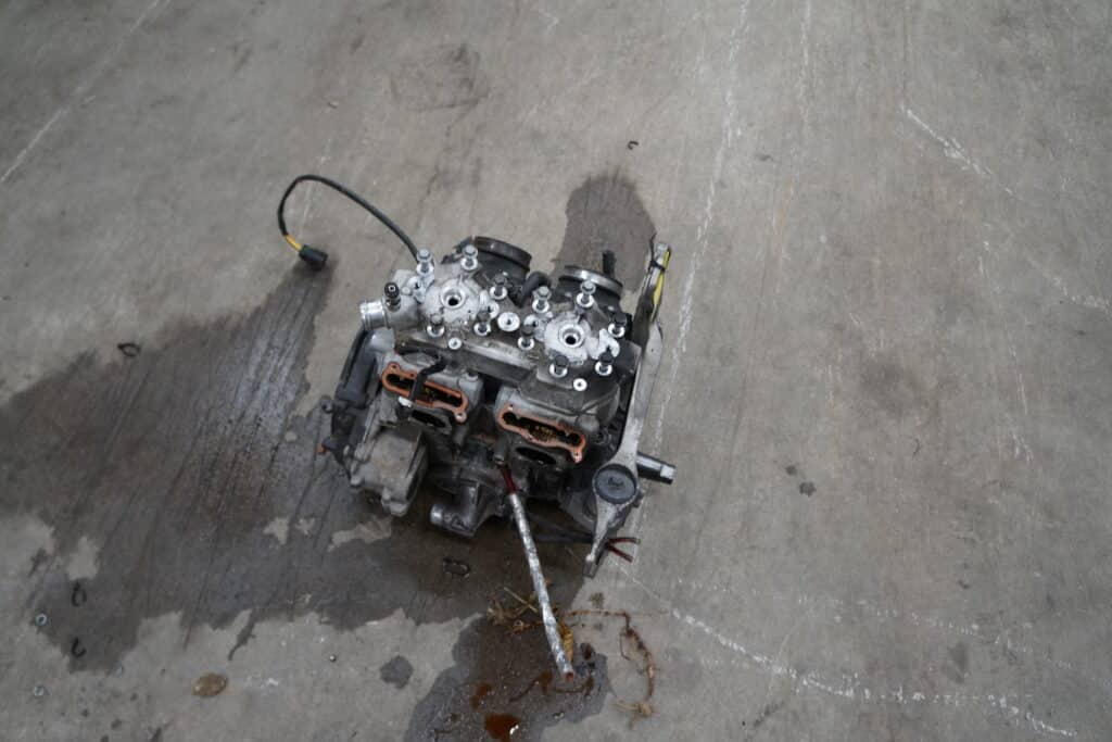 Lynx Boondocker 3900 600r -20  Motor 318 mil