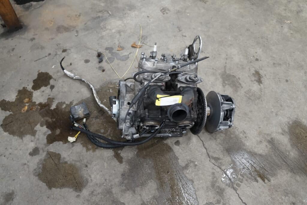 Arctic-cat M6000 -19  Motor
