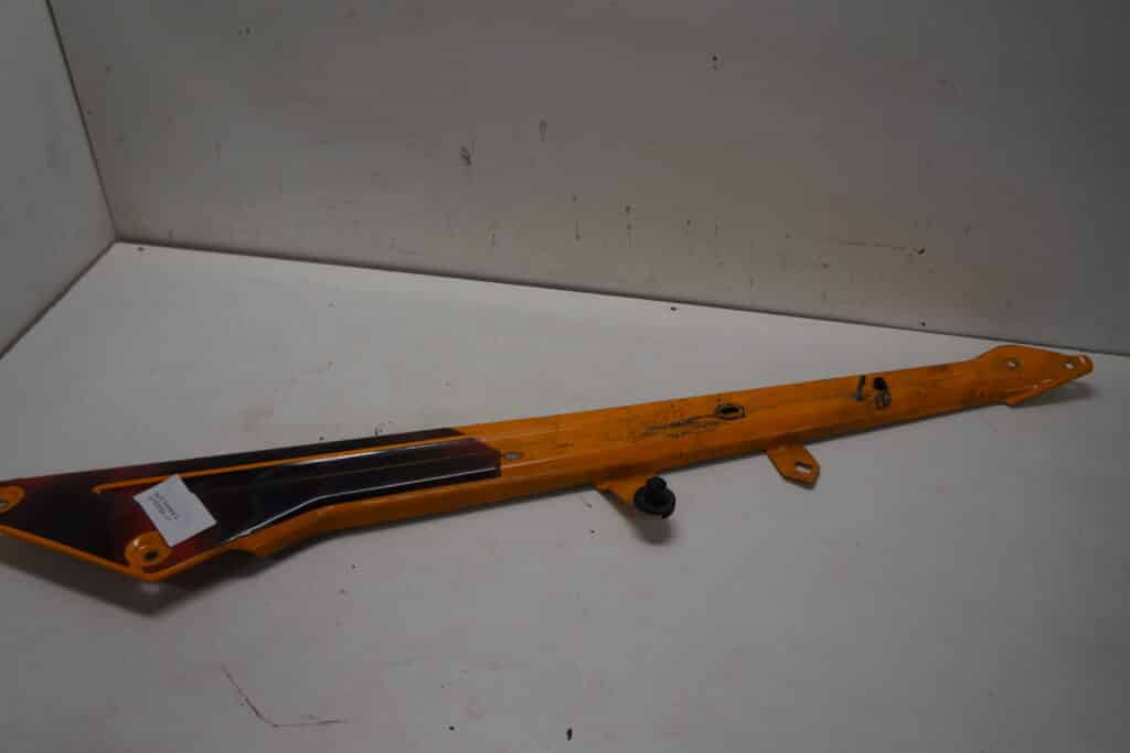 Ski-doo Summit 850 X -17  Pyramidstag bakre Höger