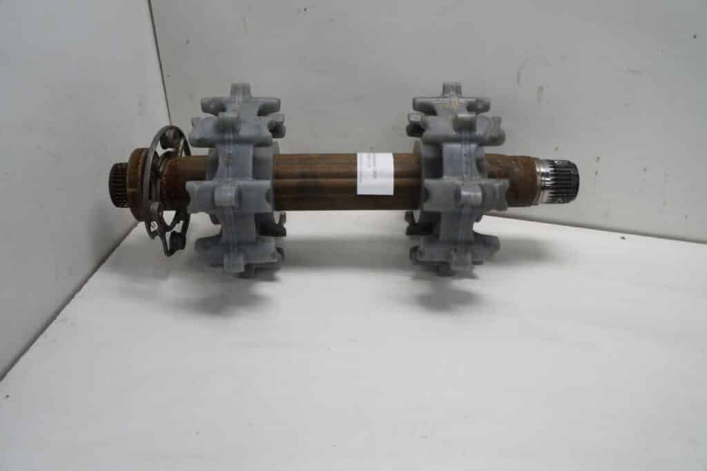 Lynx Boondocker 800 -14  Drivaxel