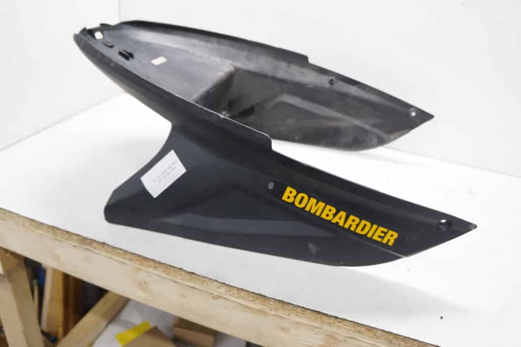 Ski-doo mxz 500ss -04  Plast bakom dynan