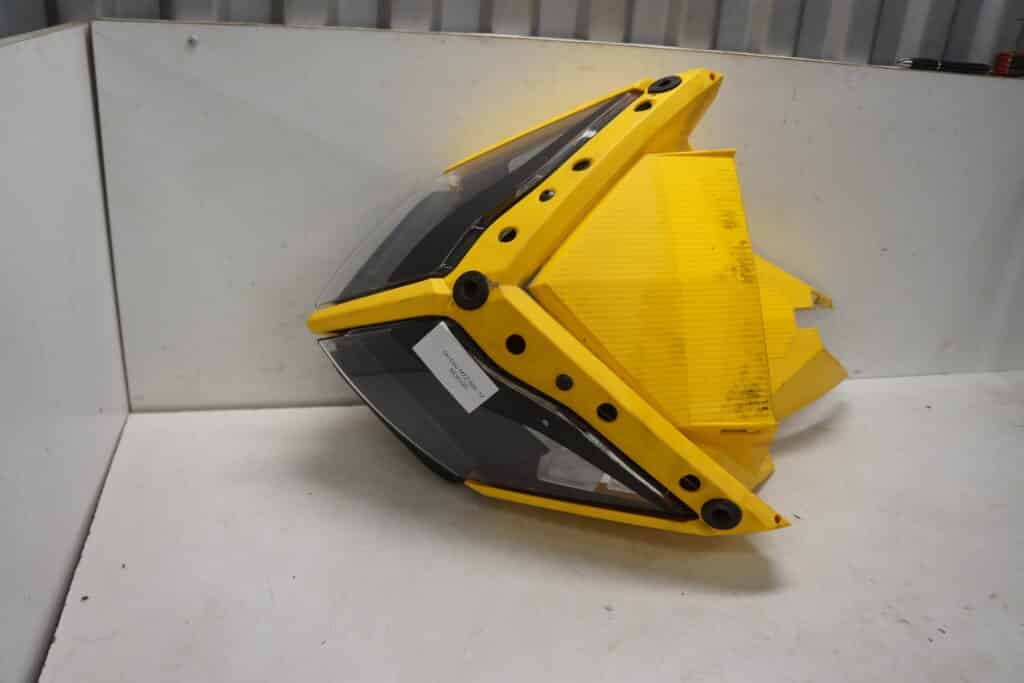 Ski-doo mxz 600 e-tec -12  Plast runt instrumenten inkl Lyse