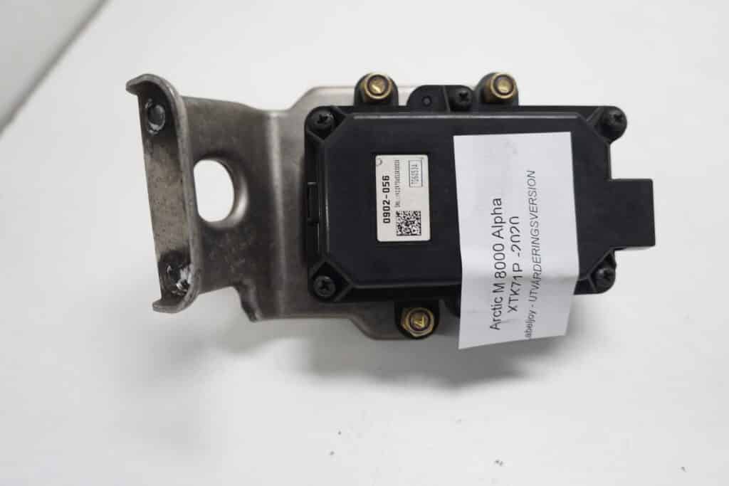 Arctic-cat M8000 -20  APV-Motor