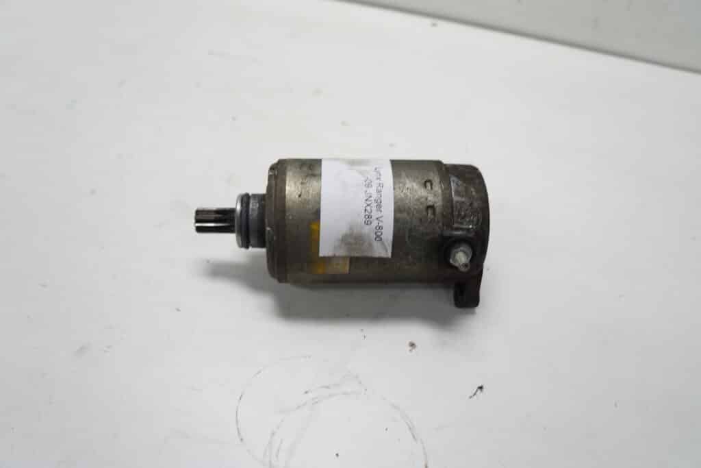 Lynx Ranger V800 -09  Startmotor