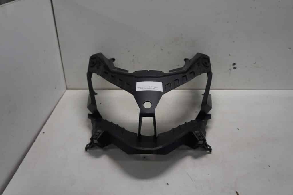 Lynx Xterrain 600 -20   Plast runt lyset