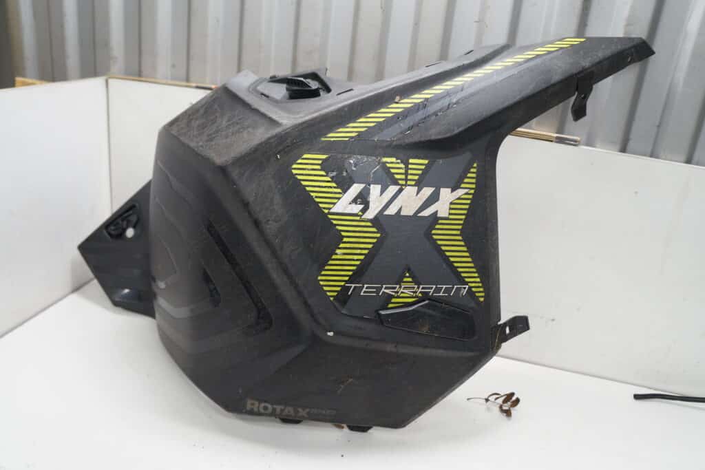 Lynx Xterrain 850 Pro -20  Sidokåpa, höger