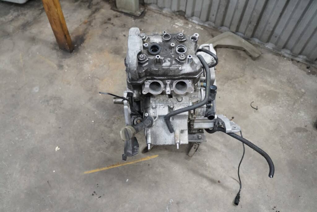 Lynx 59 Yeti 600 ace -13  Motor 989mil