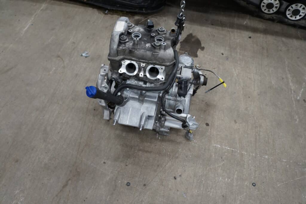 Ski-doo Tundra LT 600 ace -22  Motor 749mil