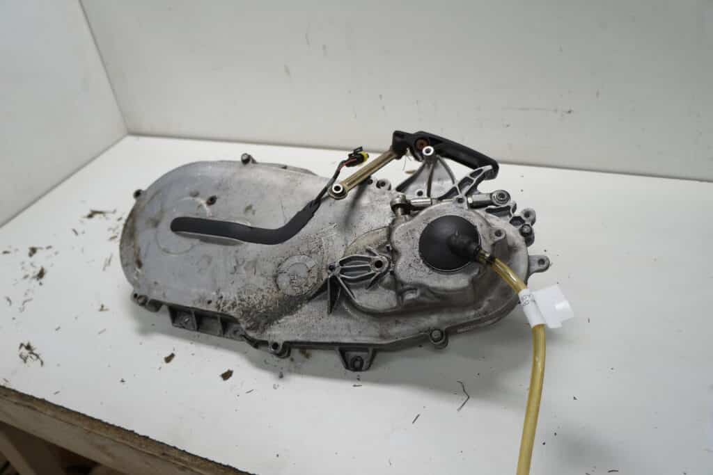Ski-doo Tundra LT 600 ace -20  Kedjehus komplett