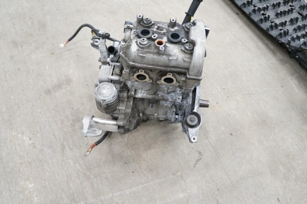 Ski-doo Tundra LT 600 ace -20  Motor 1039mil