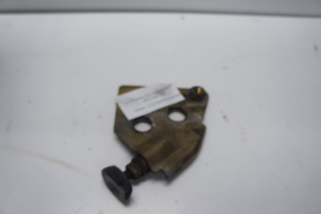 Polaris Switchback  800 -05  Motorfäste momentstopp