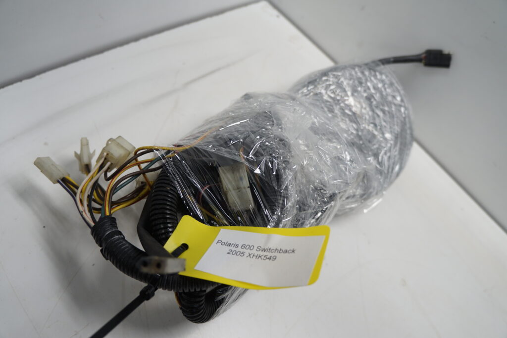 Polaris Switchback 600 -05  Kabelstam