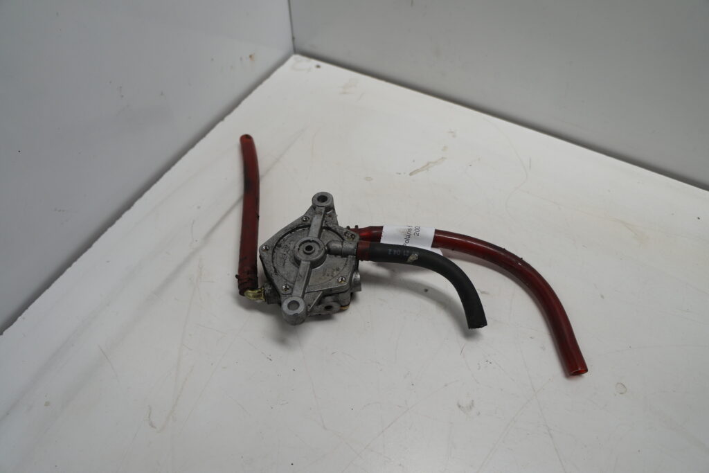 Polaris Switchback 600 -05  Bränslepump
