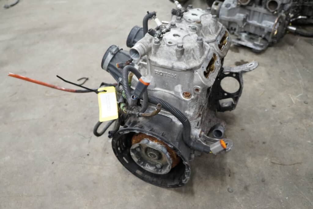 Ski-doo mxz 800 e-tec -11  Motor 1068 mil