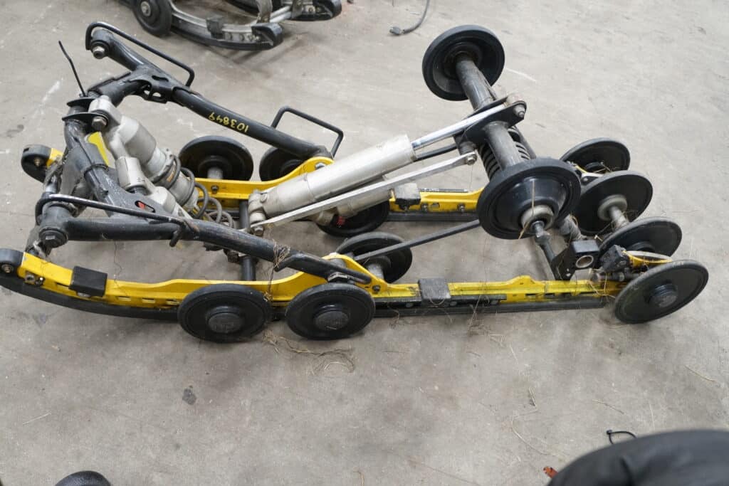 Ski-doo mxz 800 e-tec -11  Boggie 120”
