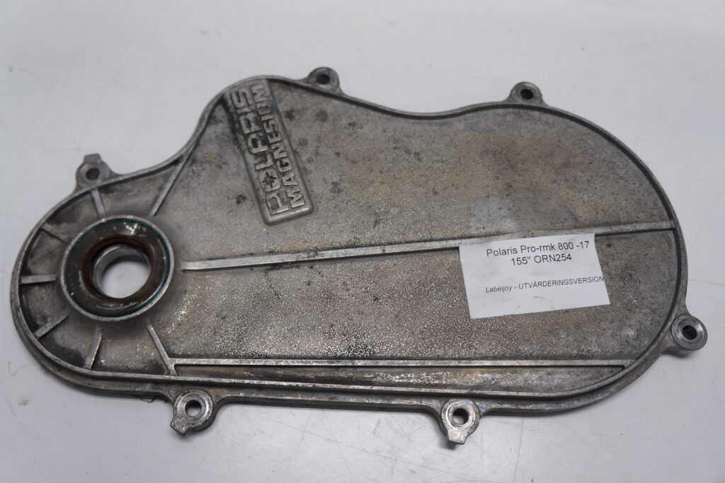 Polaris Pro-rmk 800 -17  kedjehus lock