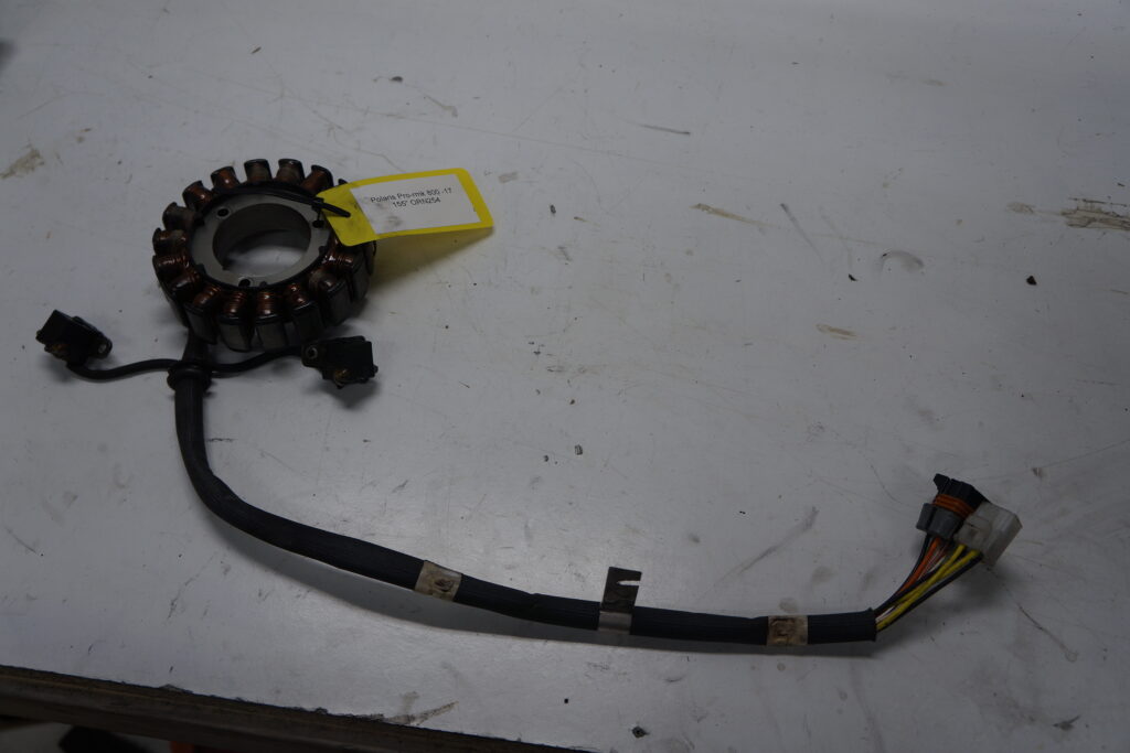 Polaris Pro-rmk 800 -17  Stator