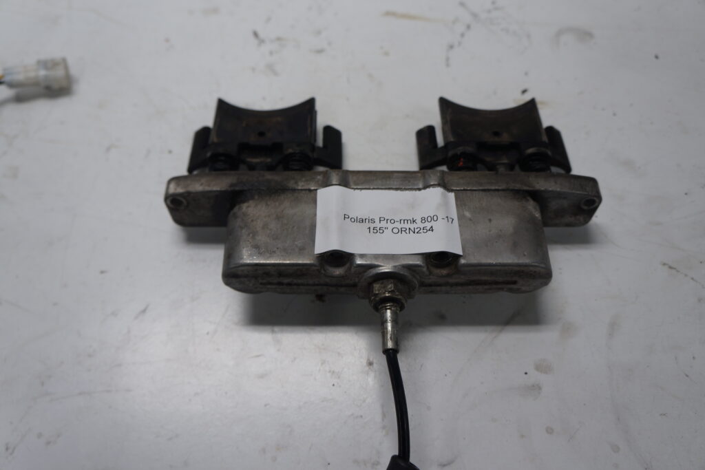 Polaris Pro-rmk 800 -17  avgasportar