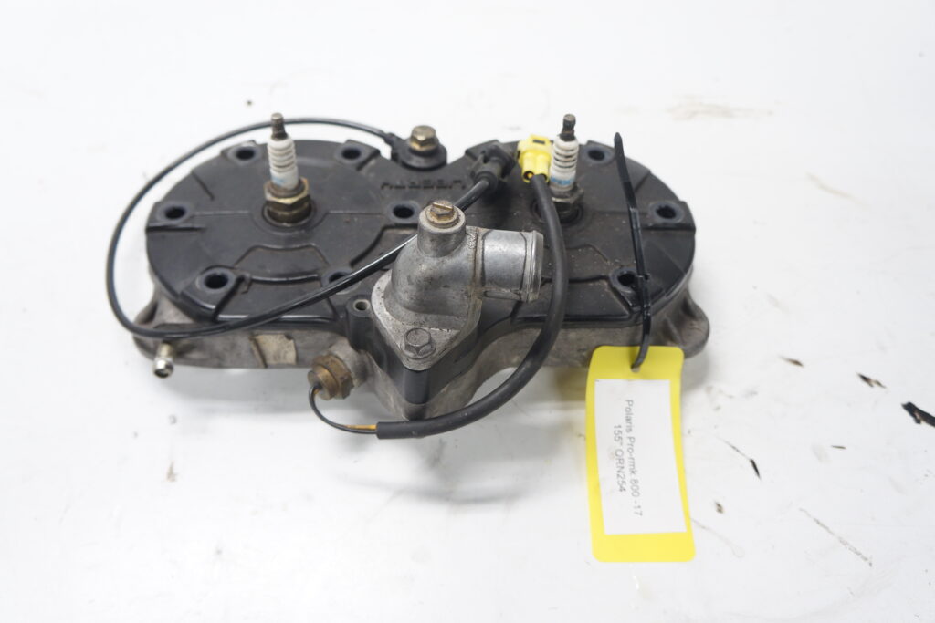 Polaris Pro-rmk 800 -17  Topplock