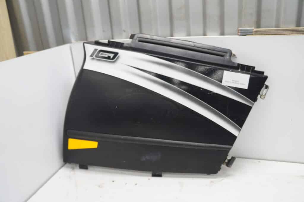 Polaris Widetrak IQ FS -09  Sidokåpa, höger