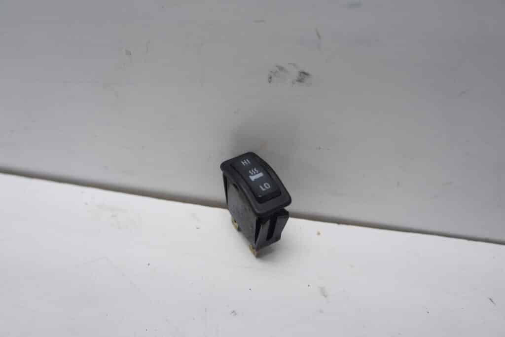 Polaris Pro-Rmk 800 -16  Knapp hel och halvljus