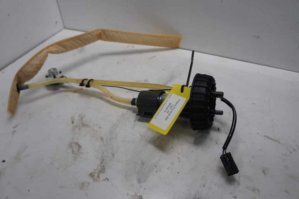 Polaris Pro-Rmk 800 -16  Bränslepump