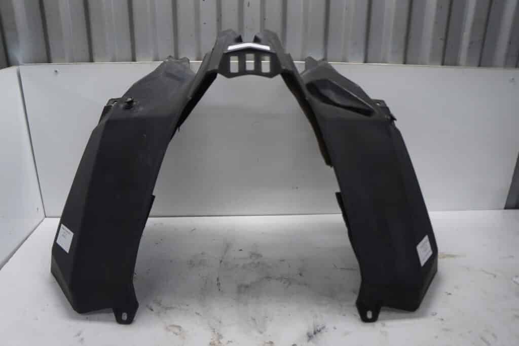 Polaris Pro-Rmk 800 -16  Tankplast