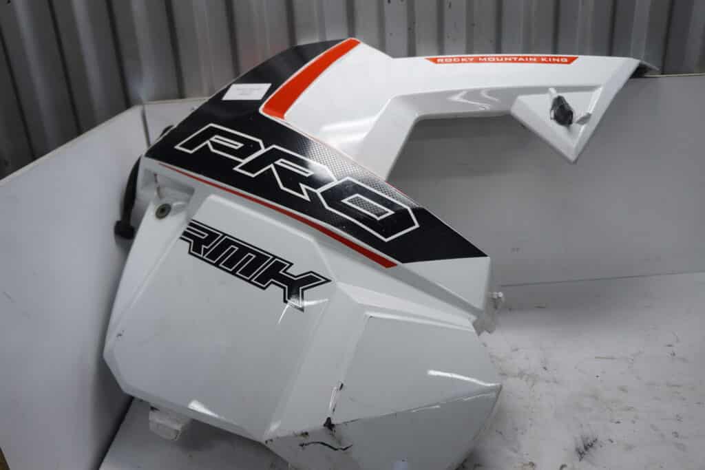 Polaris Pro-Rmk 800 -16  Sidokåpa, höger