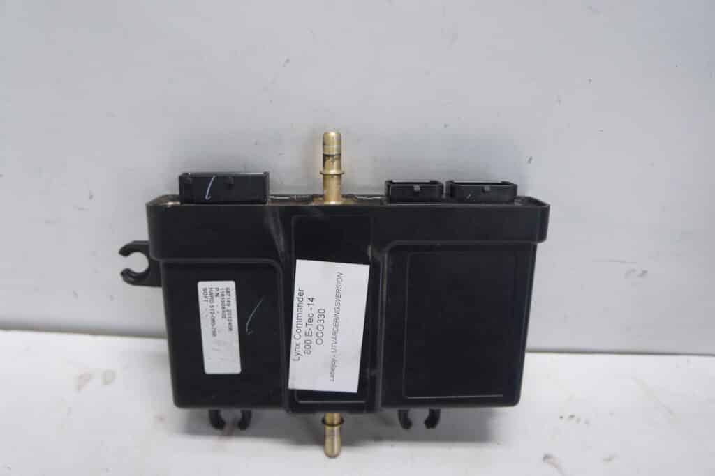 Lynx Commander 800 -14  databox