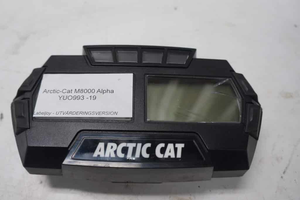 Arctic-cat M8000 Alpha -19   Hastighetsmätare