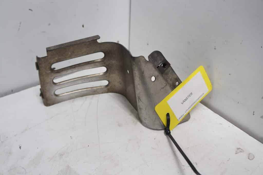 Arctic-cat XF800 -12  Plåt vänster