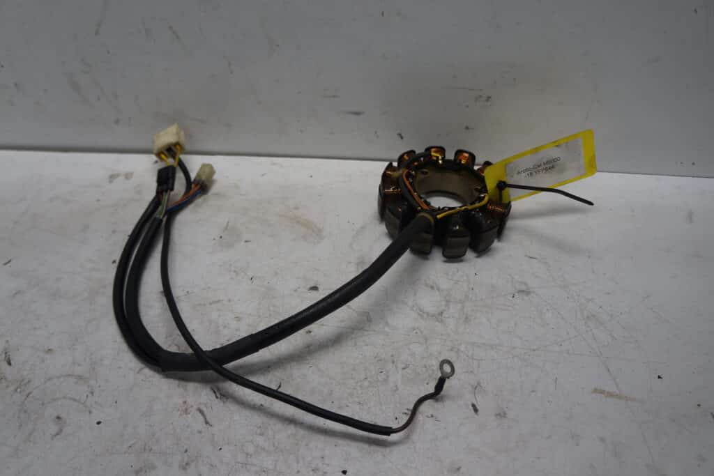 Arctic-cat M8000 -17  Stator