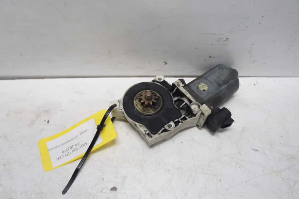 Arctic-cat TZ1 LXR -09  Backmotor
