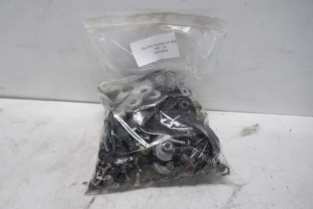Ski-doo Summit SP 850 -19  Bultsortiment