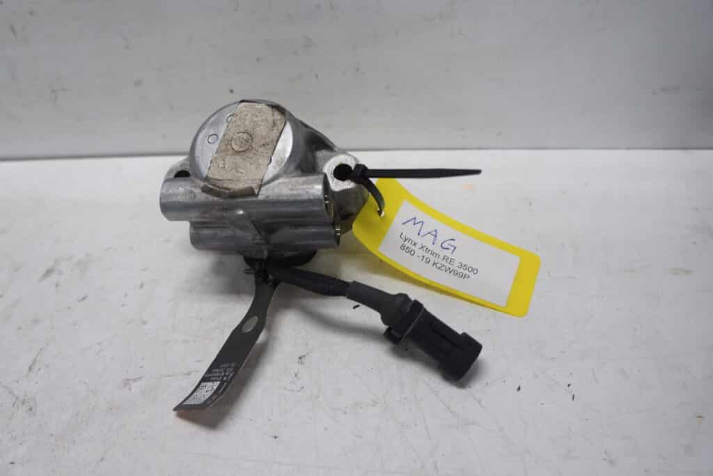 Lynx Xtrim 850 -19  Spridare MAG