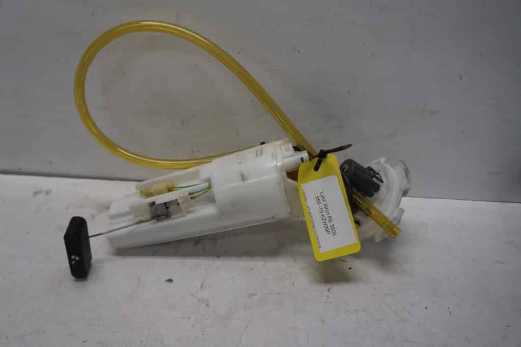 Lynx Xtrim 850 -19  Bränslepump
