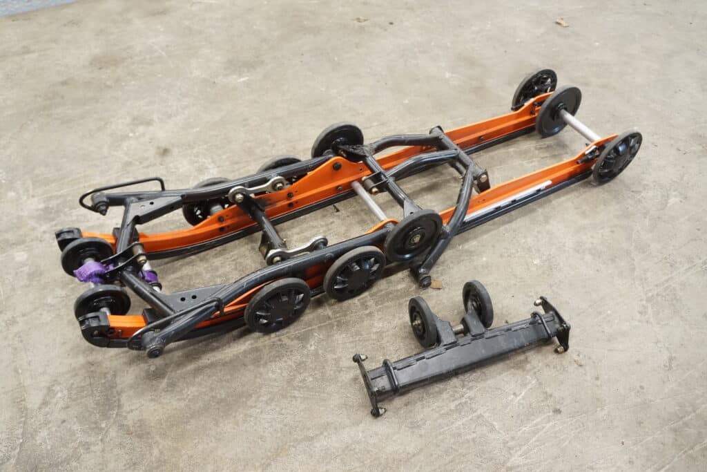 Lynx Xtrim 850 -19  Boggie 137”  3500
