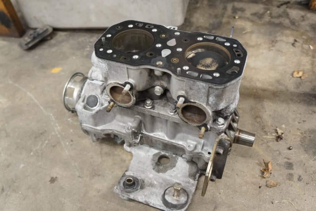 Polaris Widetrak LX -14  Motor