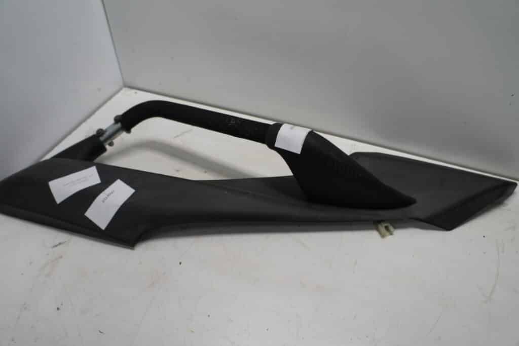 Yamaha RS Venture -06  Handtag passagerare vänster