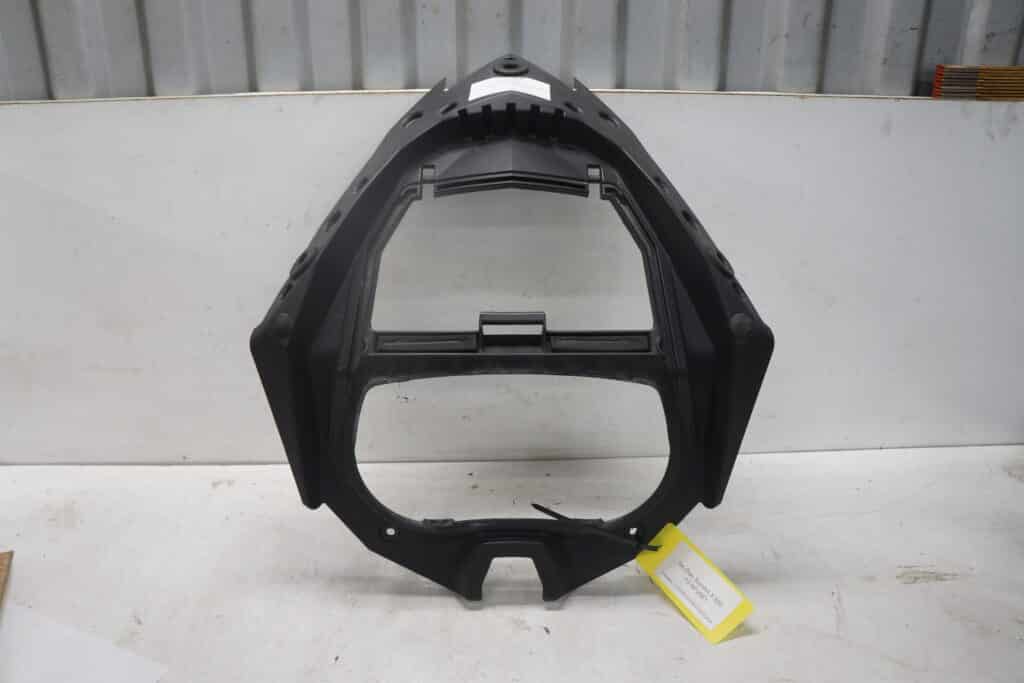 Ski-doo Summit 800 -13  Plast runt instrumenten