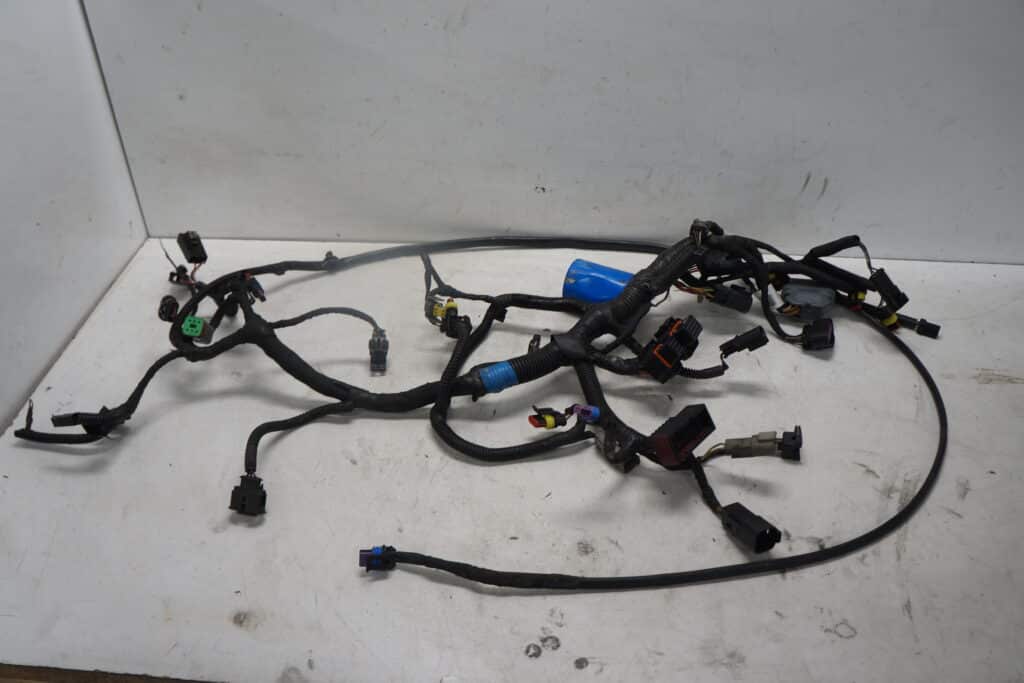 Ski-doo Summit 800 -13  Kabelstam